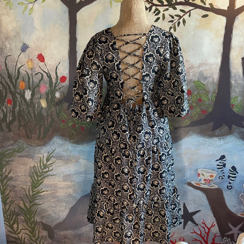 Ba&sh black patterned dress with fabulous lace up back in size medium.